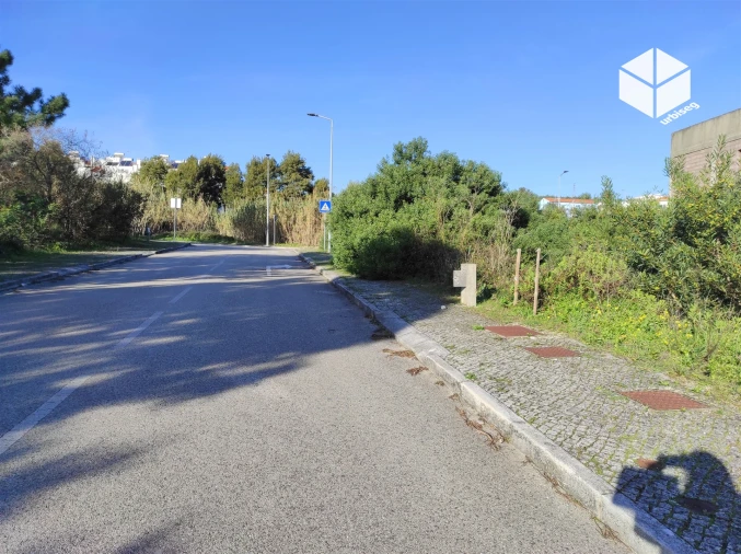 Terreno para Venda em Vila Verde Foto 6