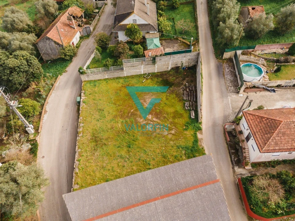 Terreno para Venda em Arrabal Foto 3