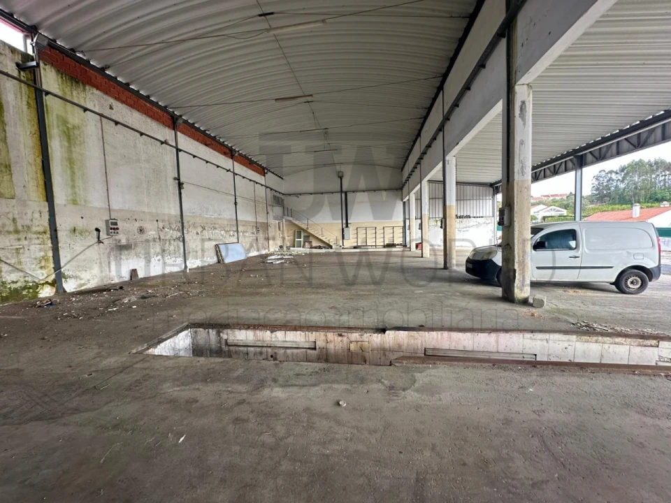 Armazém para Arrendamento em Mafra Foto 3