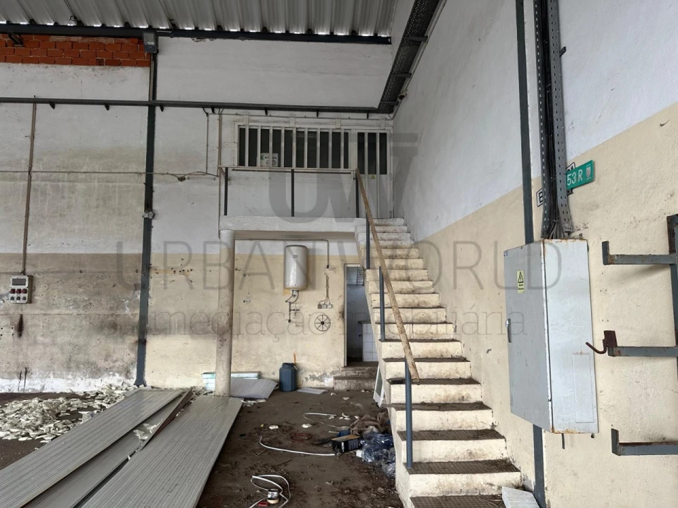 Armazém para Arrendamento em Mafra Foto 16