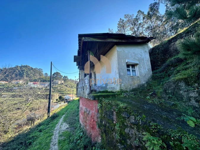 Moradia T0 para Venda em Regilde Foto 7