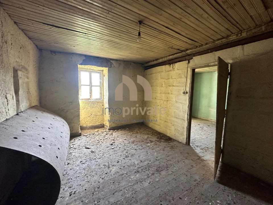 Moradia T0 para Venda em Regilde Foto 9