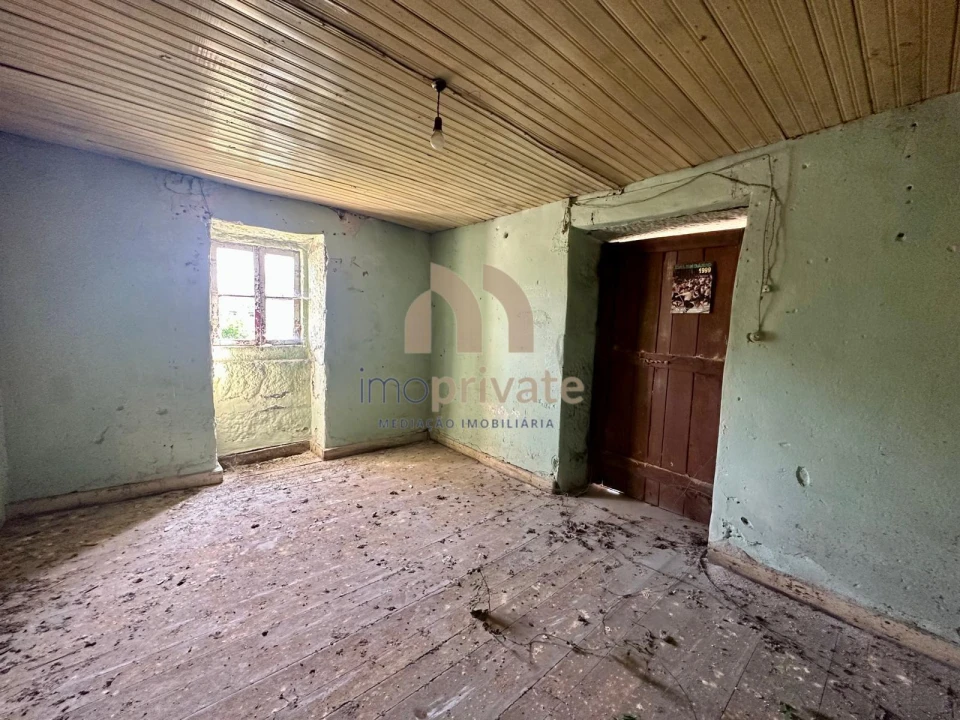 Moradia T0 para Venda em Regilde Foto 8