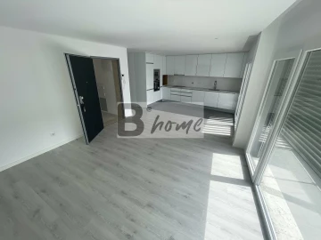 Apartamento T3 para Venda em Corroios