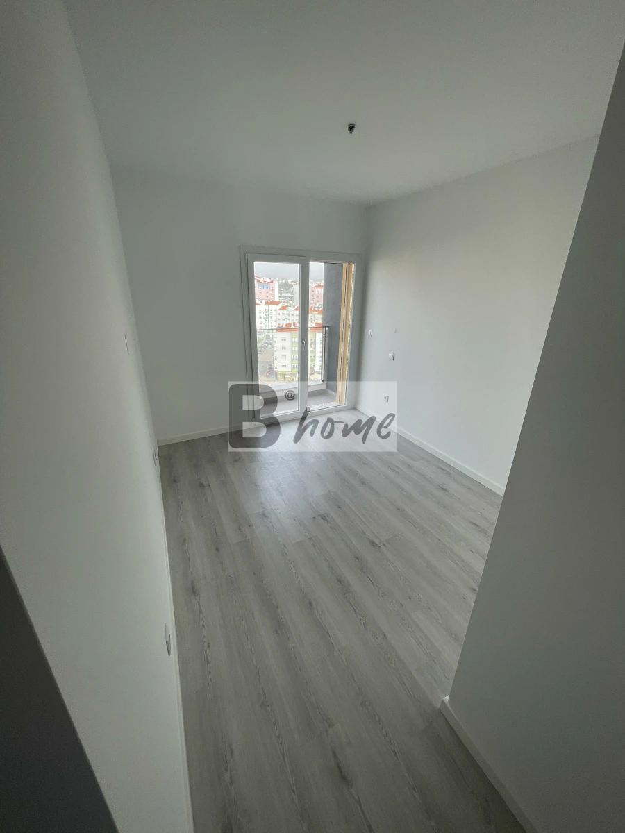 Apartamento T3 para Venda em Corroios Foto 3