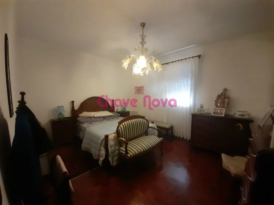 Moradia T4 para Venda em Baguim do Monte (Rio Tinto) Foto 11