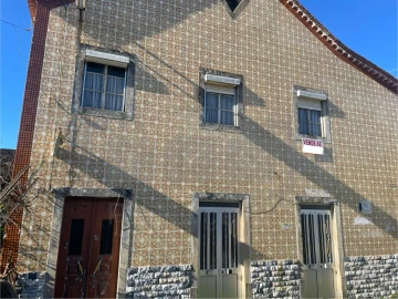 Moradia T6 para Venda em Ferreira do Zezere