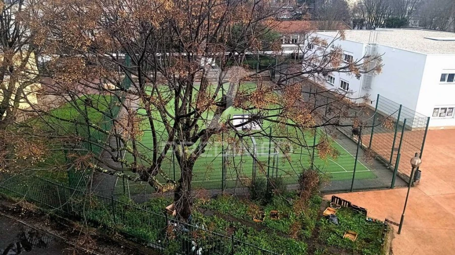 Armazém para Venda em Falagueira-Venda Nova Foto 14