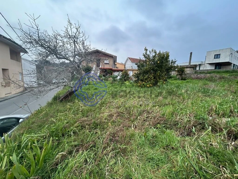 Terreno para Venda em Romariz Foto 15