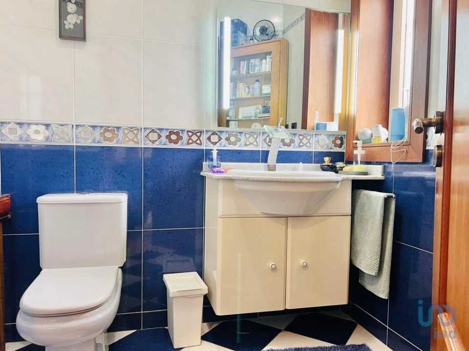 Moradia T4 para Venda em Modivas Foto 7