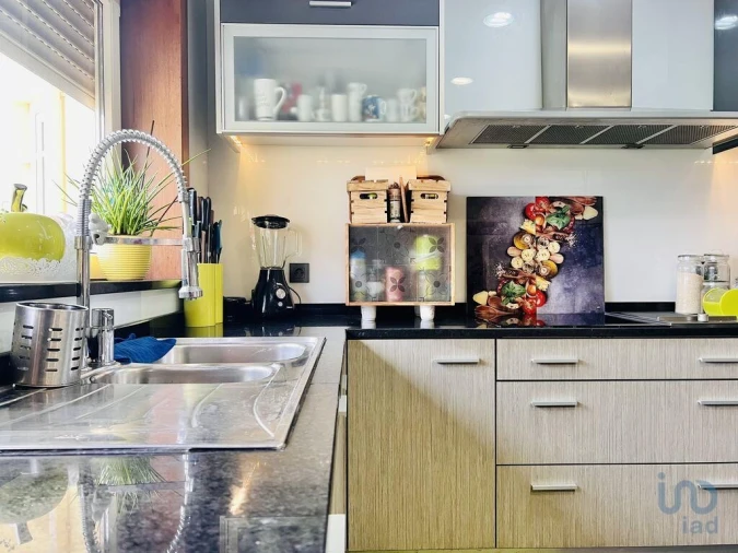 Moradia T4 para Venda em Modivas Foto 3