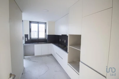 Apartamento T3 para Venda em Espinho