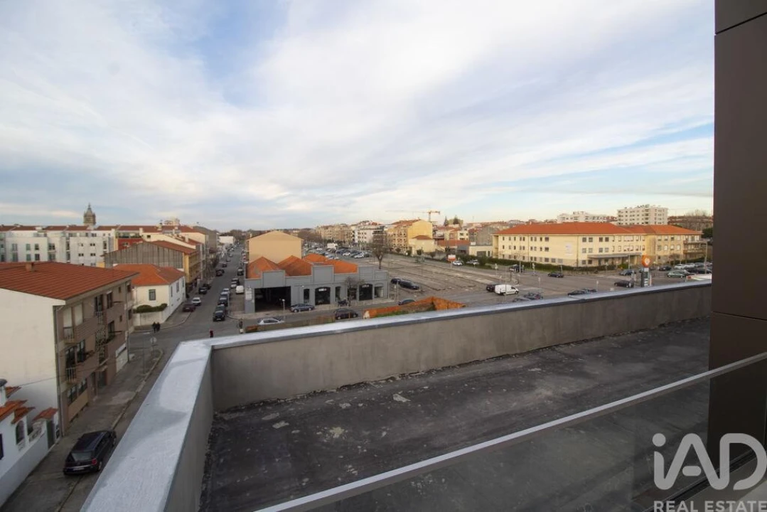 Apartamento T3 para Venda em Espinho Foto 25
