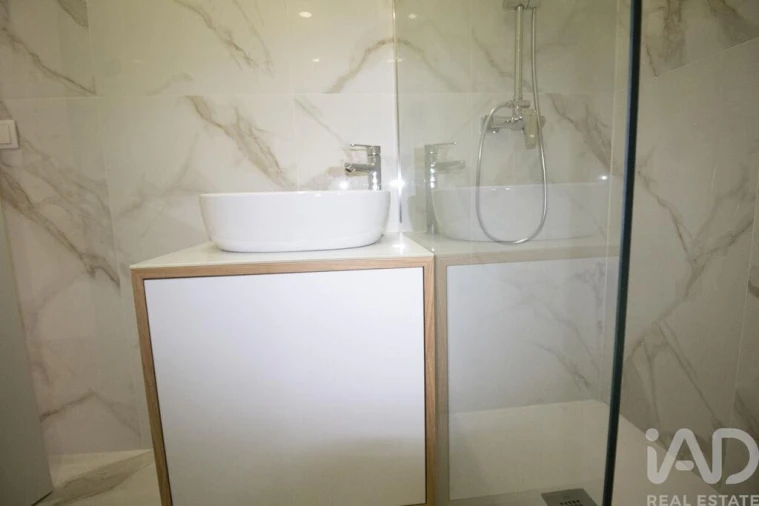 Apartamento T3 para Venda em Espinho Foto 22