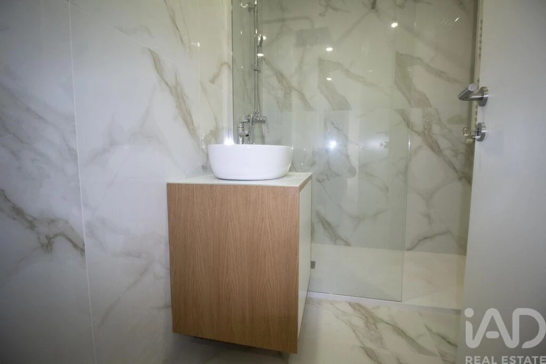 Apartamento T3 para Venda em Espinho Foto 20