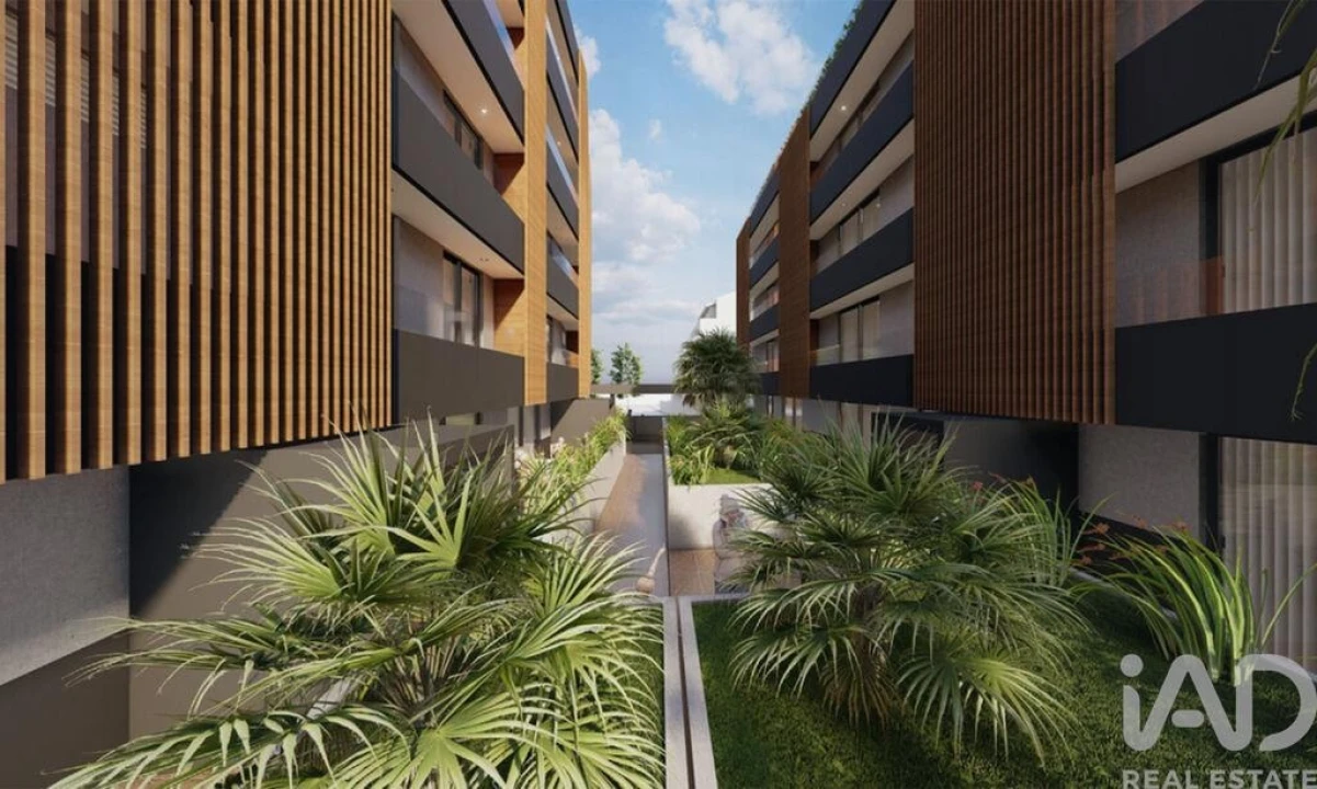 Apartamento T3 para Venda em Espinho Foto 28