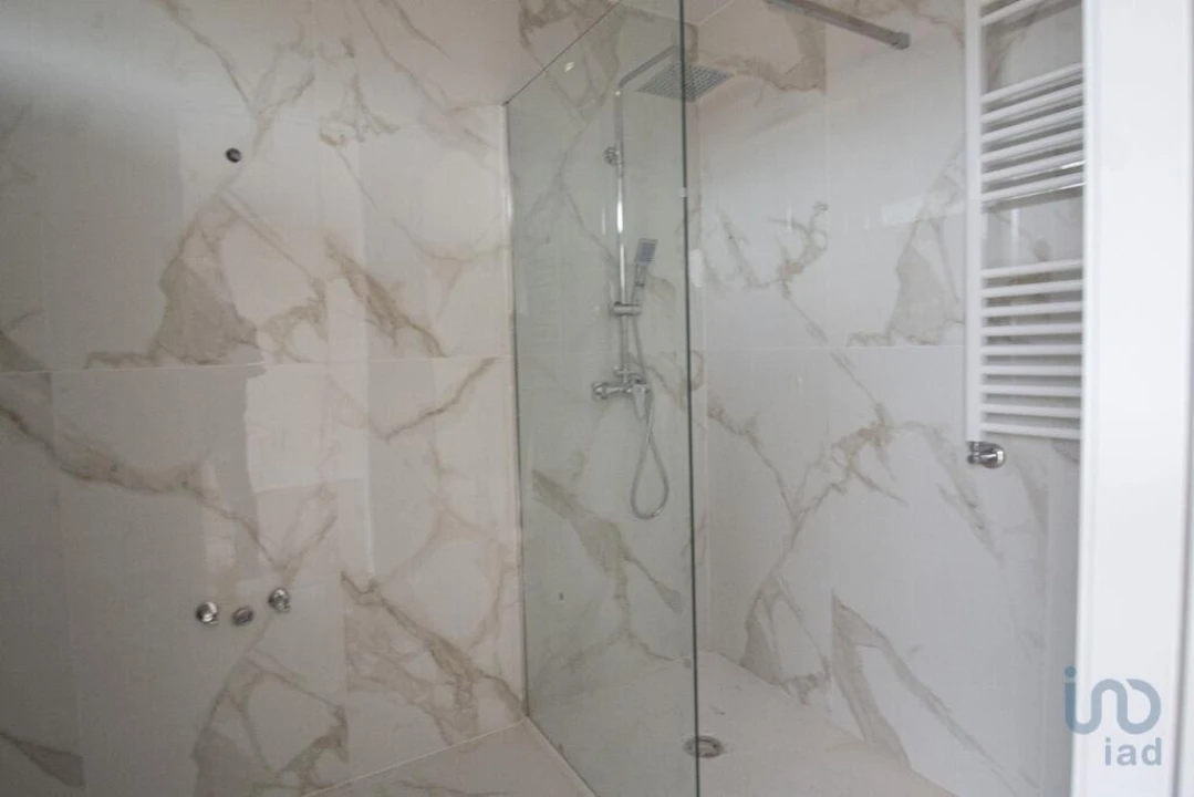 Apartamento T3 para Venda em Espinho Foto 12