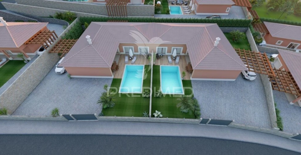 Moradia T4 para Venda em Alcantarilha e Pêra Foto 8