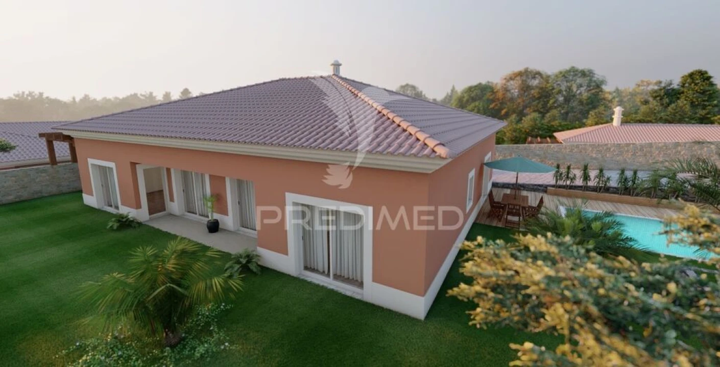 Moradia T4 para Venda em Alcantarilha e Pêra Foto 2