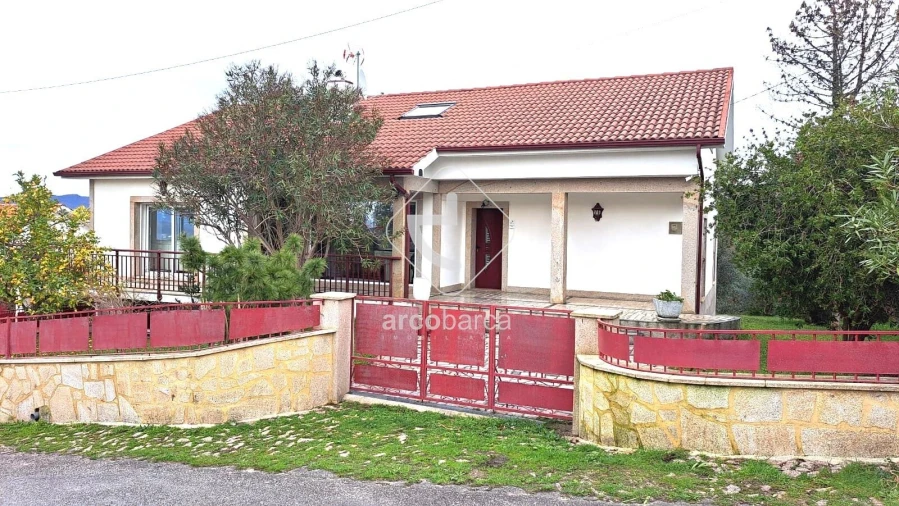 Moradia T4 para Venda em Paredes de Coura e Resende Foto 31