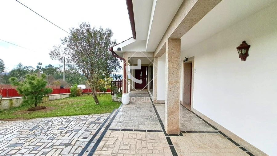 Moradia T4 para Venda em Paredes de Coura e Resende Foto 2