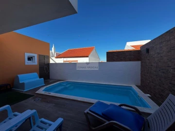Moradia T8 para Venda em Vila de Sagres
