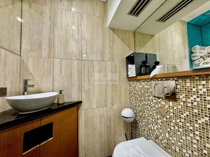 Negócio para Venda em Lagos (São Sebastião e Santa Maria) Foto 2