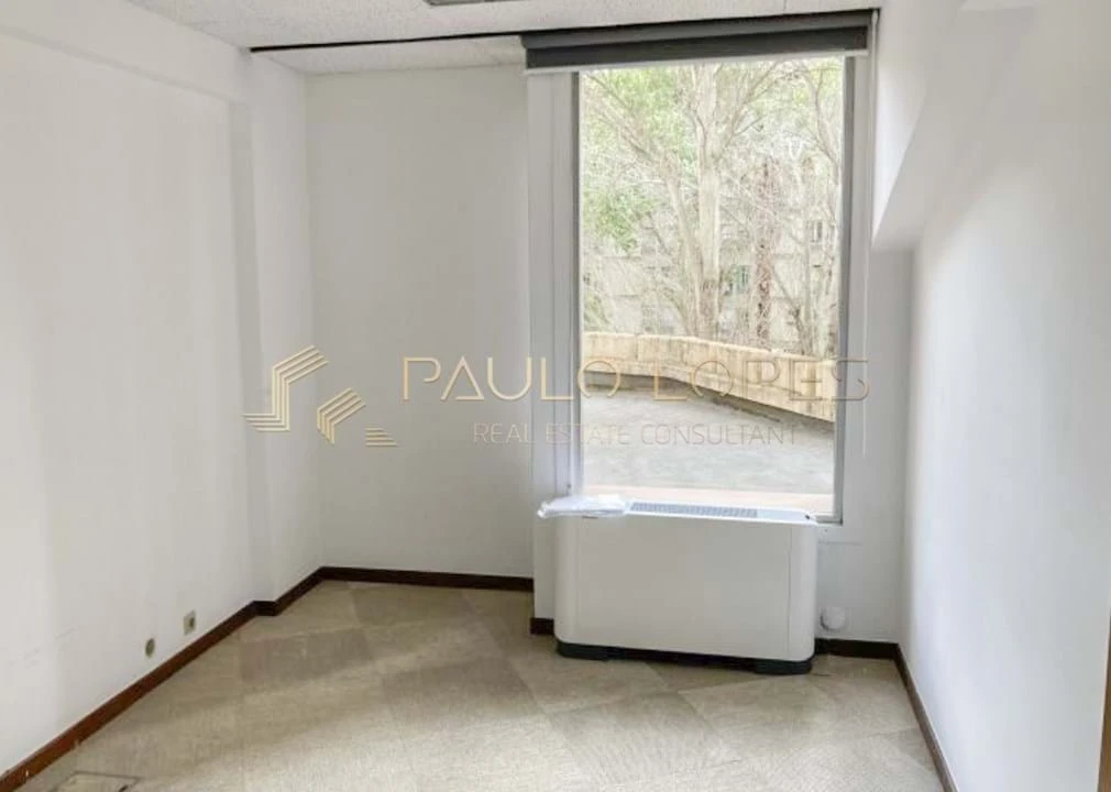 Negócio para Venda em Avenidas Novas Foto 31