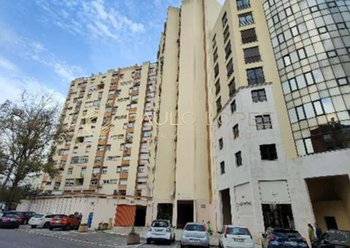 Negócio para Venda em Avenidas Novas Foto 29