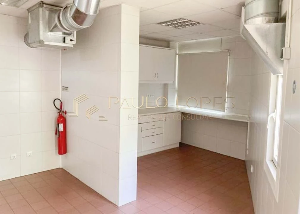 Negócio para Venda em Avenidas Novas Foto 21