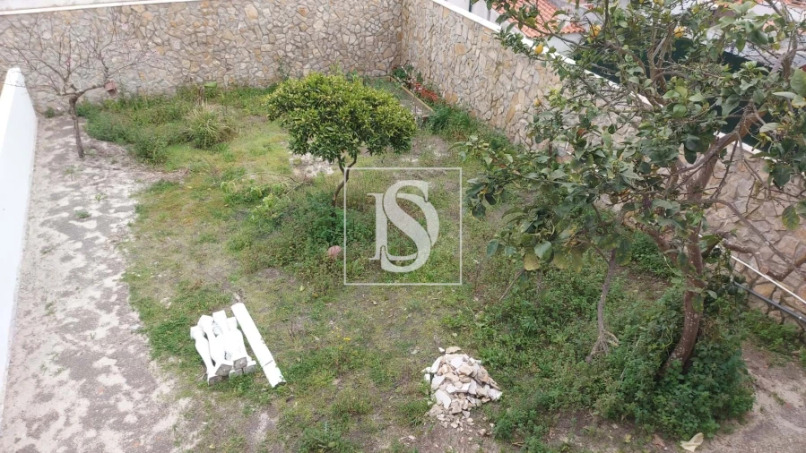 Moradia T2 para Venda em Aveiras de Baixo Foto 18