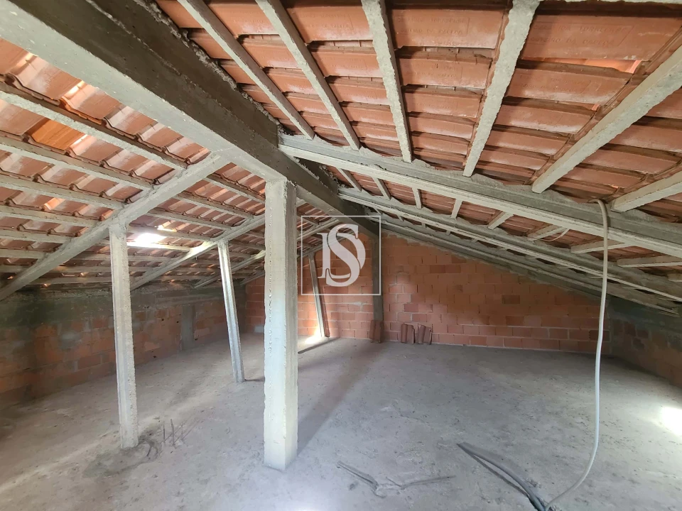 Moradia T3 para Venda em Aveiras de Baixo Foto 53