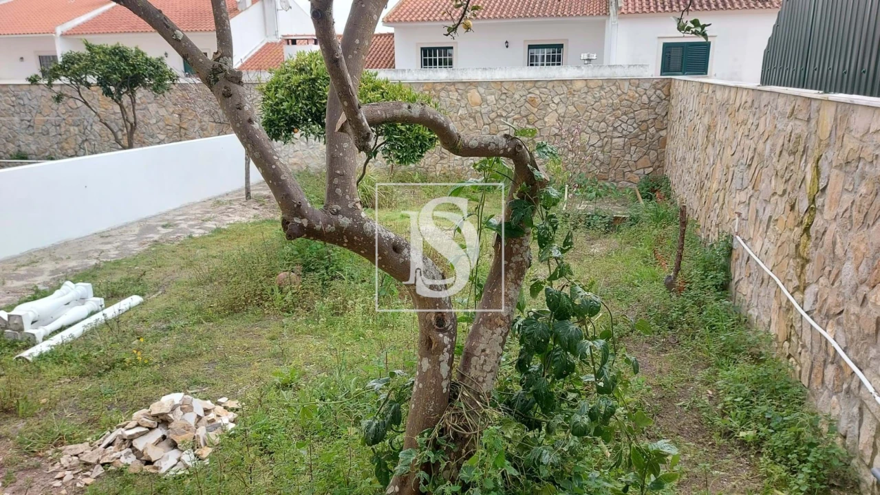 Moradia T2 para Venda em Aveiras de Baixo Foto 6