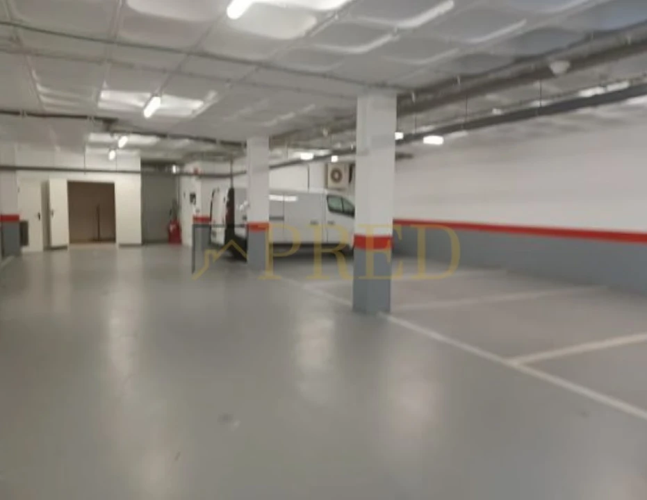 Escritório para Arrendamento em Ramalde Foto 4