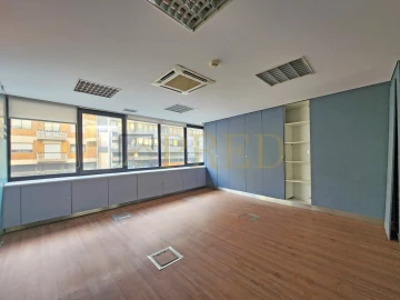 Escritório para Arrendamento em Lordelo do Ouro e Massarelos