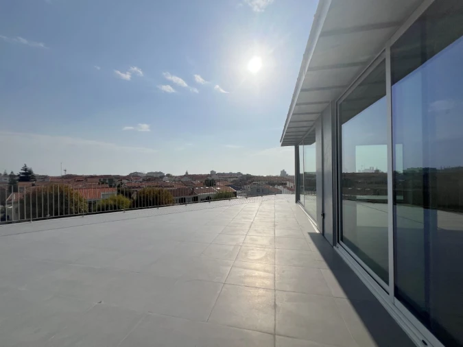 Apartamento T4 para Venda em Silvalde Foto 7