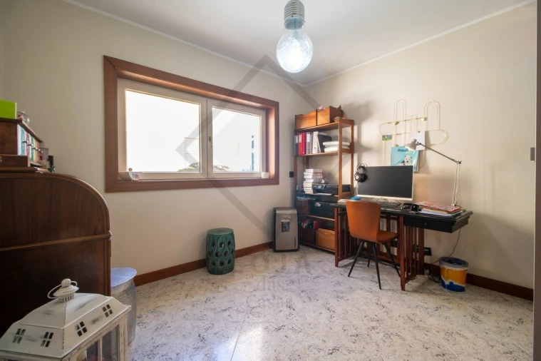 Moradia T4 para Venda em Modivas Foto 8