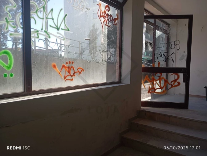 Loja para Venda em Cidade da Maia Foto 11