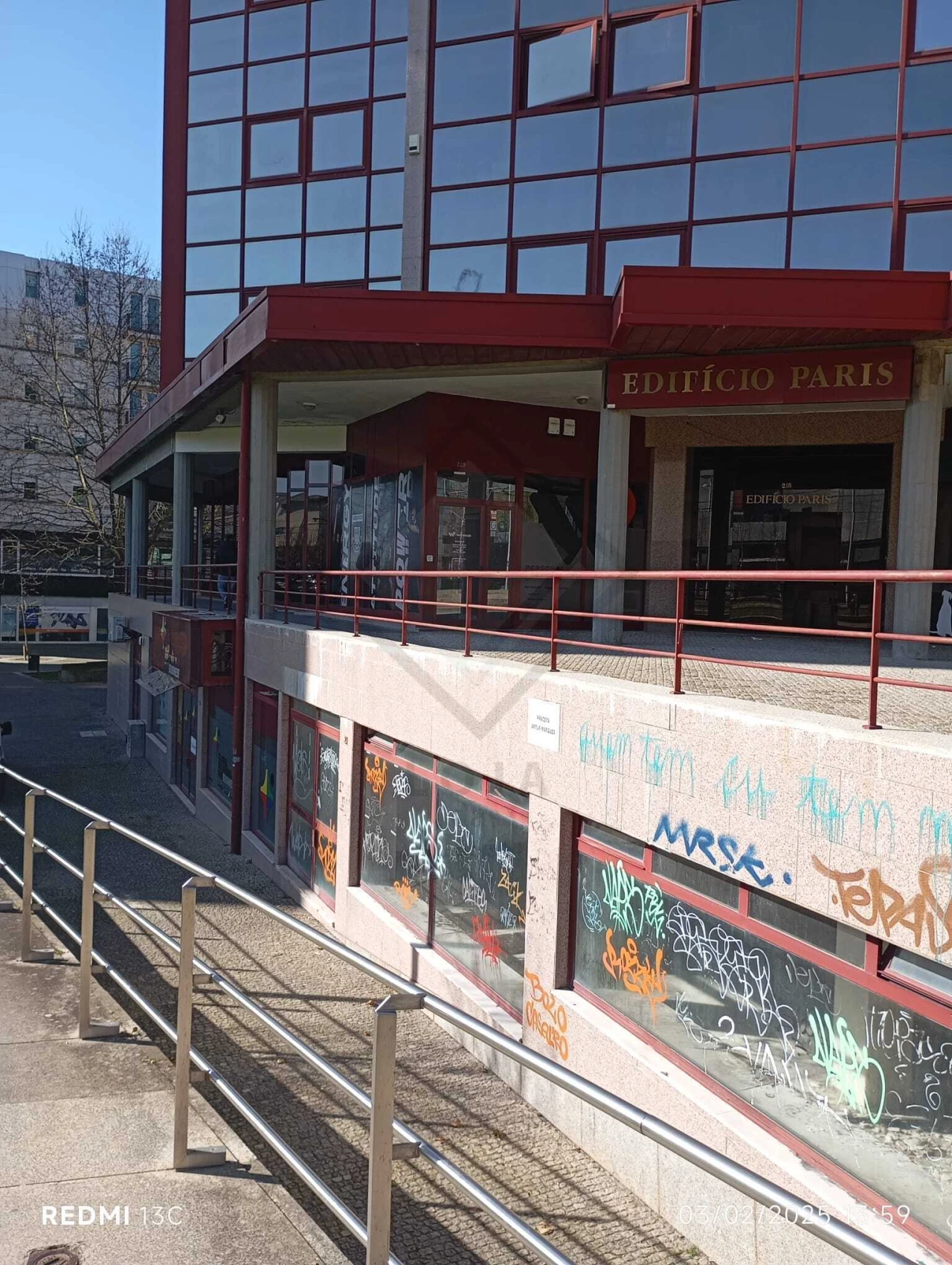 Loja para Venda em Cidade da Maia Foto 16