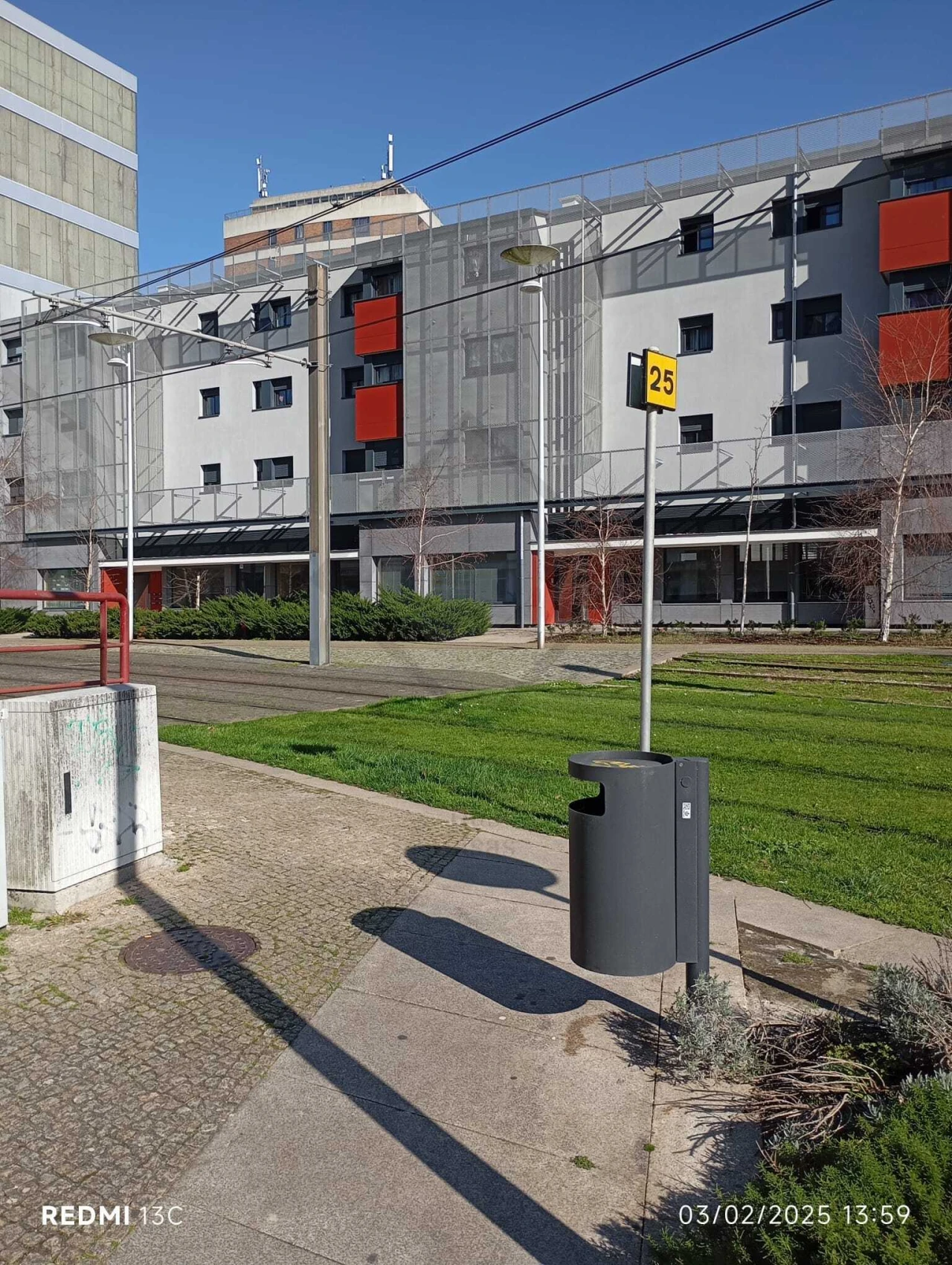 Loja para Venda em Cidade da Maia Foto 3