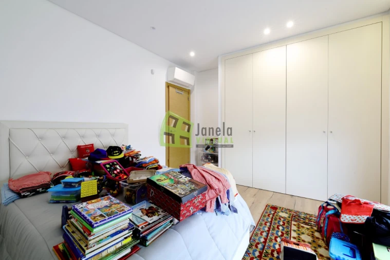 Moradia T4 para Venda em Alhos Vedros Foto 7