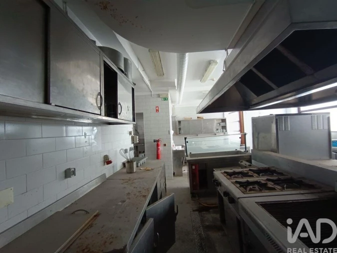 Loja para Venda em Carnaxide e Queijas Foto 28