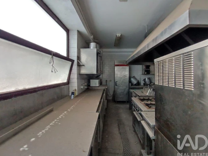 Loja para Venda em Carnaxide e Queijas Foto 22