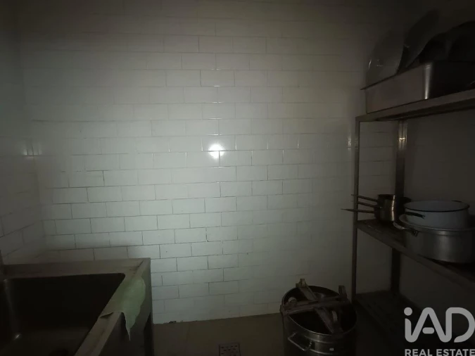 Loja para Venda em Carnaxide e Queijas Foto 25