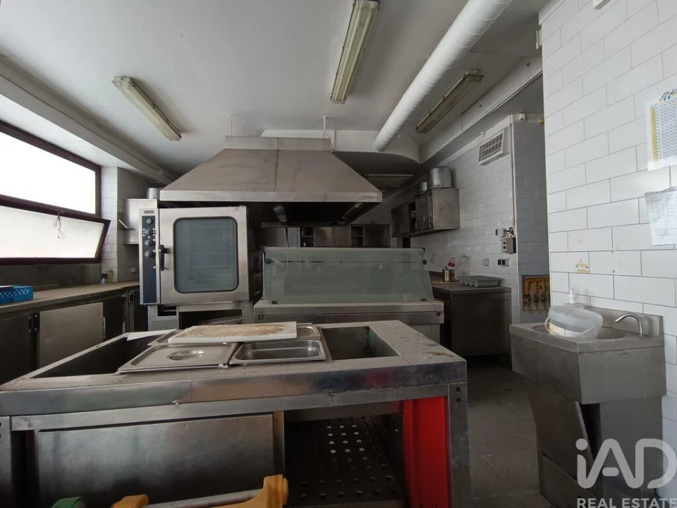 Loja para Venda em Carnaxide e Queijas Foto 19