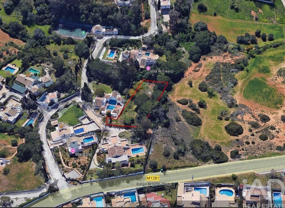 Terreno para Venda em Albufeira e Olhos de Água Foto 2