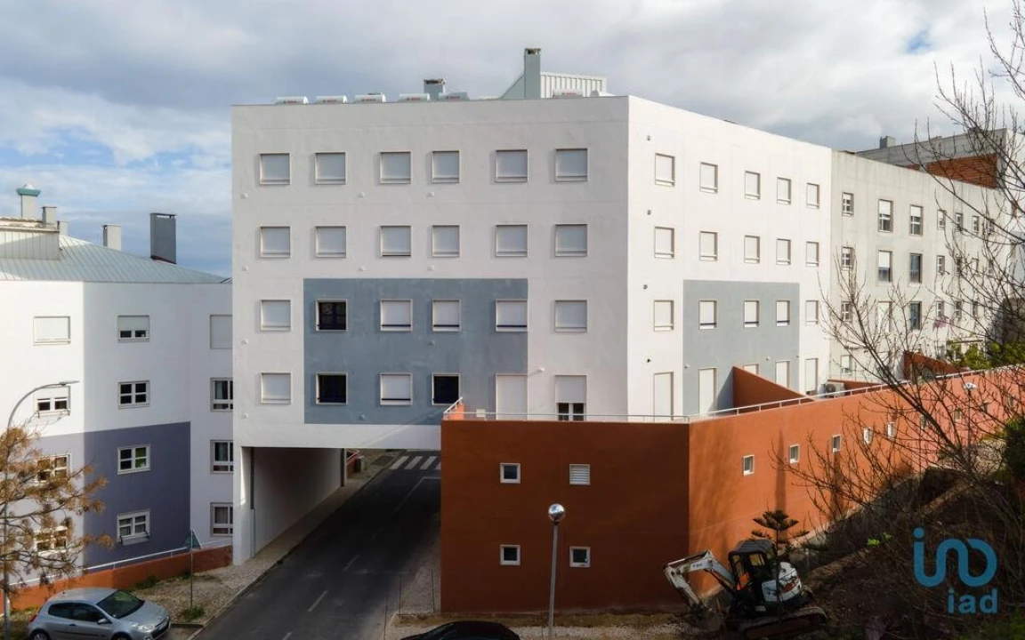 Apartamento T3 para Venda em Venteira Foto 4