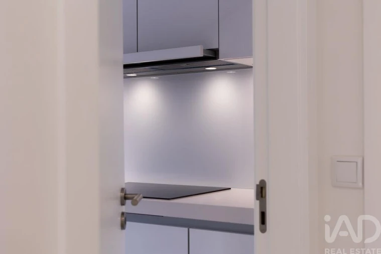 Apartamento T2 para Venda em Tavarede Foto 6