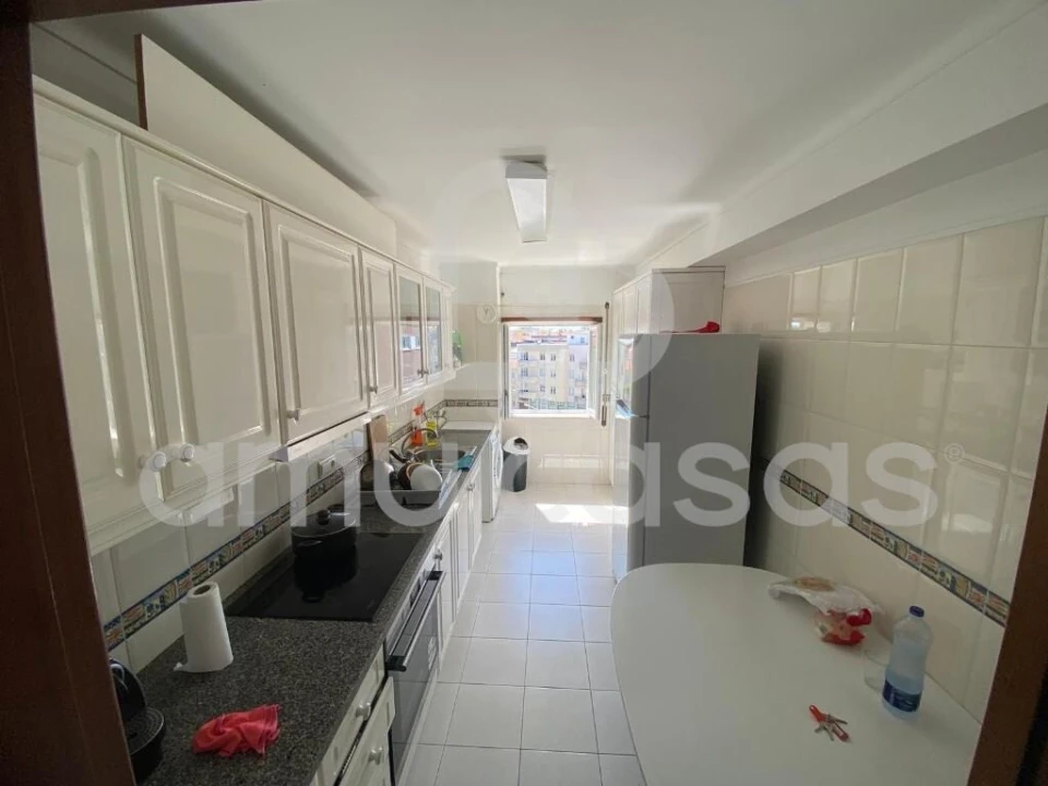 Apartamento T4 para Venda em Requeixo, Nossa Senhora de Fátima e Nariz Foto 3