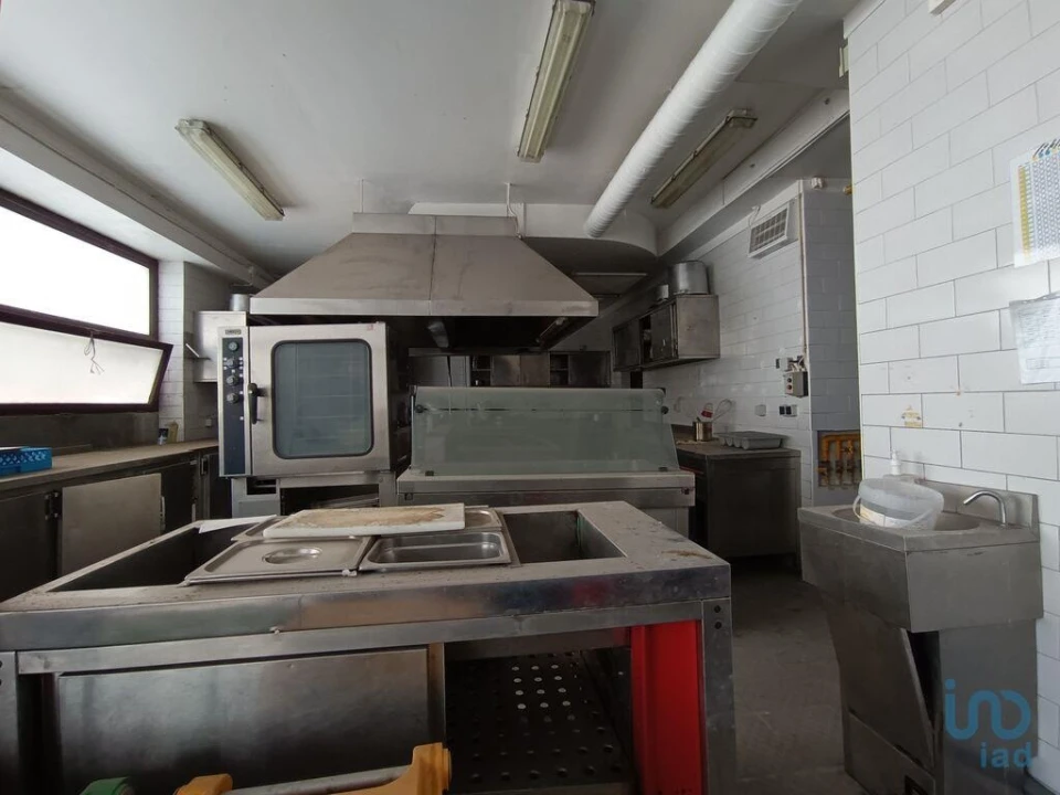 Loja para Arrendamento em Carnaxide e Queijas Foto 10